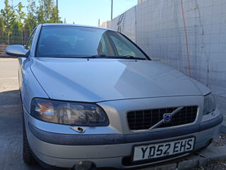 Volvo S60 foto 1