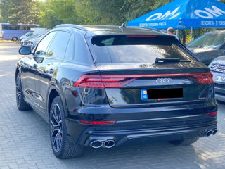 Audi Q8 foto 3