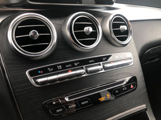 Mercedes GLC фото 13