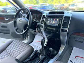 Toyota Land Cruiser Prado foto 15