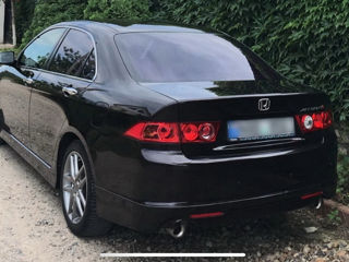 Honda Accord foto 2