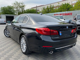 BMW 5 Series foto 3