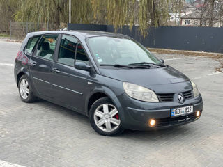 Renault Grand Scenic foto 3