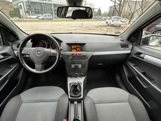 Opel Astra foto 8