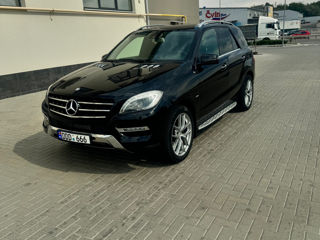 Mercedes M-Class