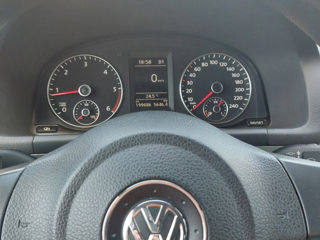 Volkswagen Touran foto 4