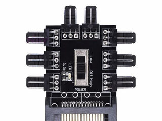 ID-177 - Splitter Cooler PWM Cooling Fan Hub PC Computer SATA 1 to 8 3PIN 12V Socket PCB Adapter foto 5