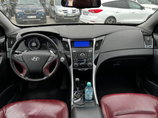 Hyundai Sonata foto 16