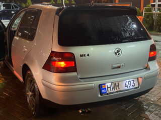 Volkswagen Golf foto 6