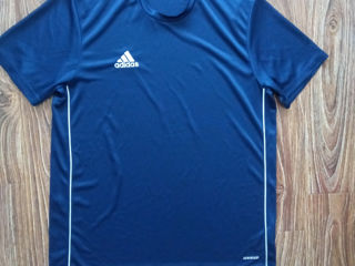 Tricou Adidas original mărime M  foto 0