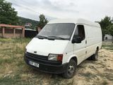 Ford Transit foto 1