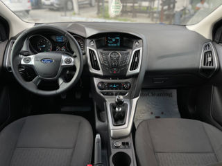 Ford Focus foto 10