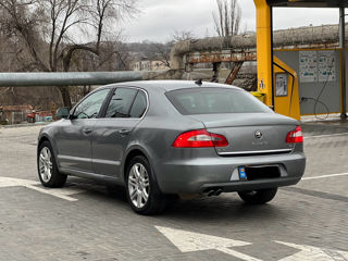 Skoda Superb foto 4