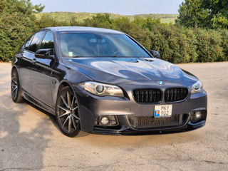 BMW 5 Series foto 9