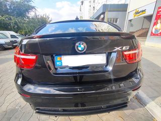 BMW X6 foto 8