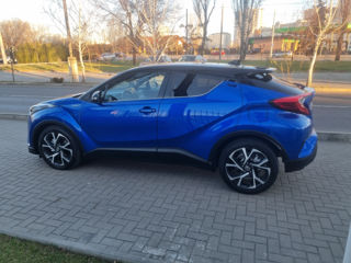 Toyota C-HR foto 8