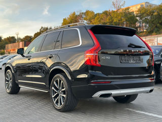 Volvo XC90 foto 4