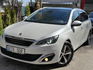 Peugeot 308 foto 4