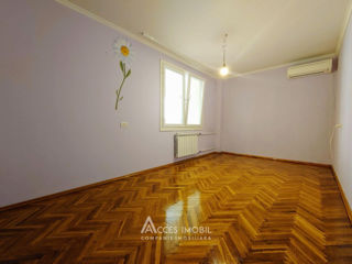 Apartament cu 3 camere, 81 m², Centru, Chișinău foto 3