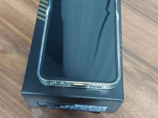 Samsung Galaxy Z Flip 6 Olympic Edition foto 3