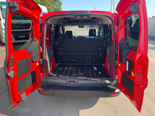 Ford Transit Connect foto 10