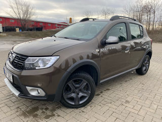 Dacia Sandero Stepway foto 2