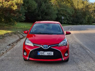 Toyota Yaris foto 1