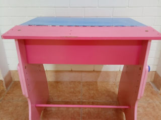 столик парта розовый б/у