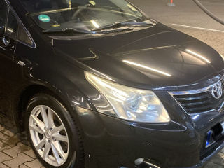 Toyota Avensis foto 5