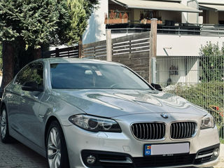 BMW 5 Series foto 1