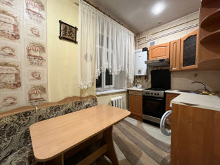 Apartament cu 1 cameră, 48 m², Centru, Chișinău