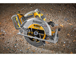 Ferastrau circular pe acumulator dewalt dcs573n/ пила дисковаяdcs573nt foto 6