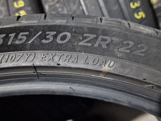 Michelin 305/30/R22