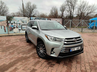 Toyota Highlander foto 3