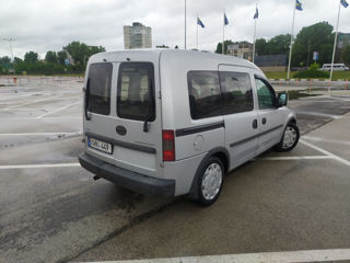 Opel Combo foto 8