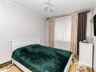 Apartament cu 3 camere, 72 m², Botanica, Chișinău foto 1
