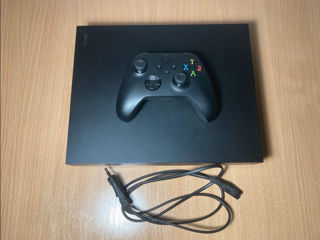 Продам Xbox One X foto 4