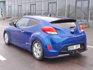 Hyundai Veloster foto 4