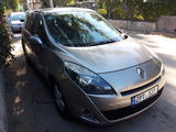 Renault Grand Scenic foto 1