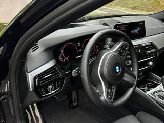 BMW 5 Series foto 6