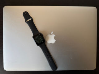 Se Vinde Apple Watch Series 5 44mm Black!