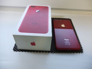 iPhone 8 plus 64GB red foto 1