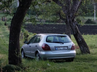 Nissan Almera foto 2