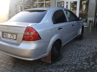 Chevrolet Aveo foto 5