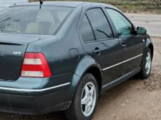 Volkswagen Jetta foto 4