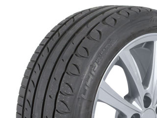 Шины 225/45R17 LOOR 91Y UHP