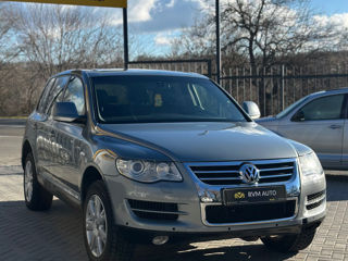 Volkswagen Touareg foto 3