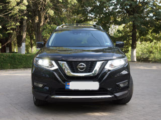 Nissan X-Trail foto 2