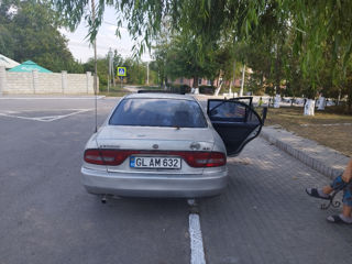 Mitsubishi Galant foto 4