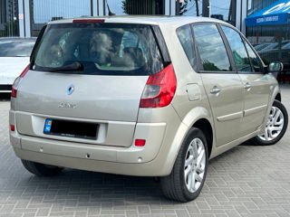 Renault Scenic foto 4